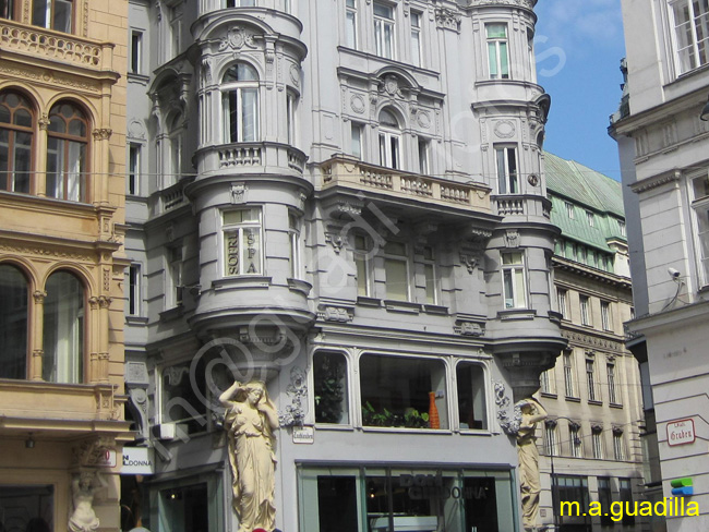 VIENA - Graben 016