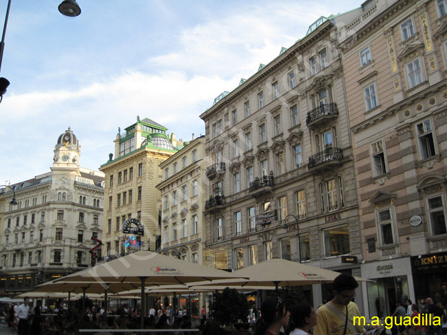 VIENA - Graben 019