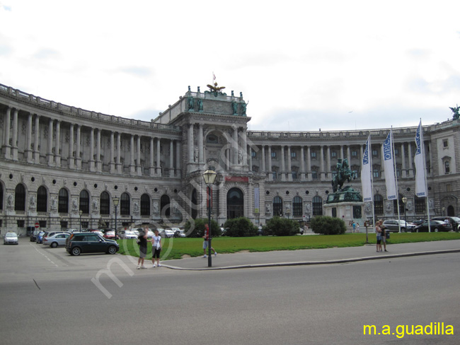VIENA - Hofburg 050 - Neue Burg - Plaza de los Heroes
