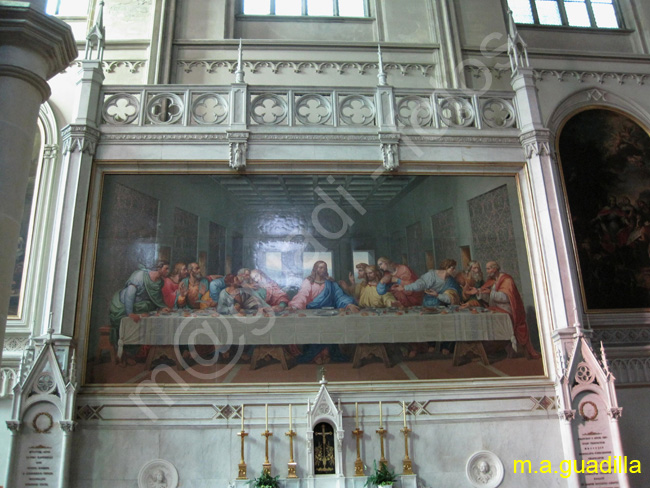 VIENA - Iglesia de los Minoriten 007
