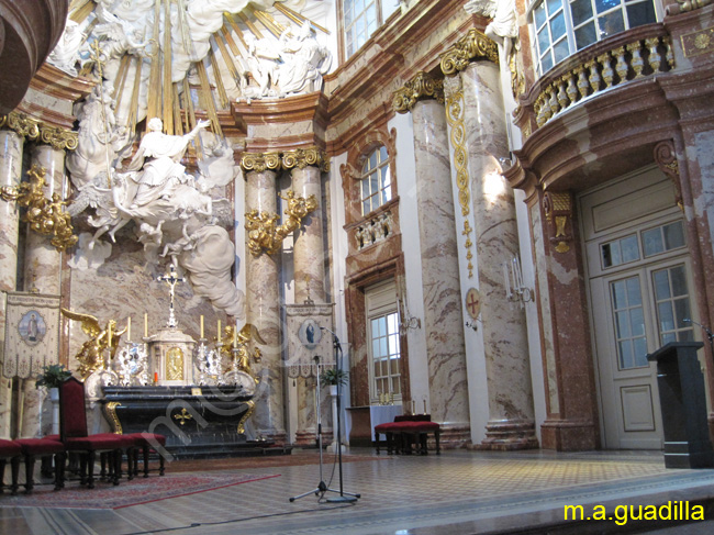 VIENA - Iglesia de san Carlos Borromeo 023