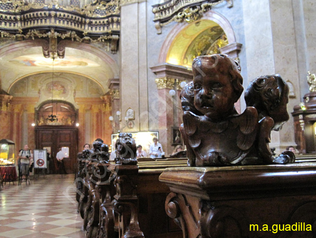 VIENA - Iglesia de San Pedro 013