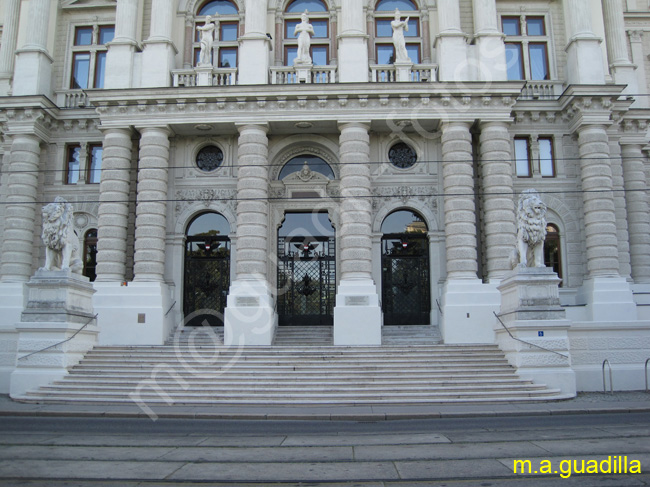 VIENA - Palacio de Justicia 002