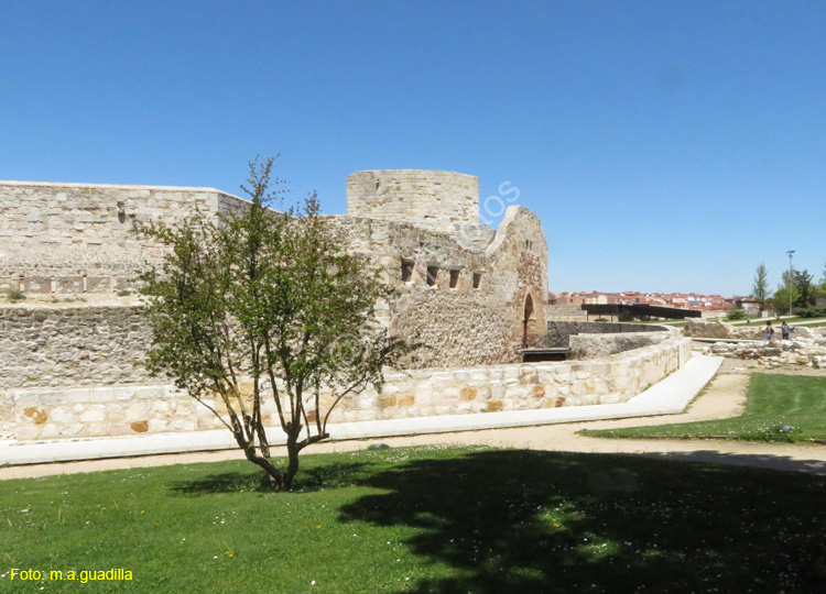 ZAMORA (108) Castillo y Jardines