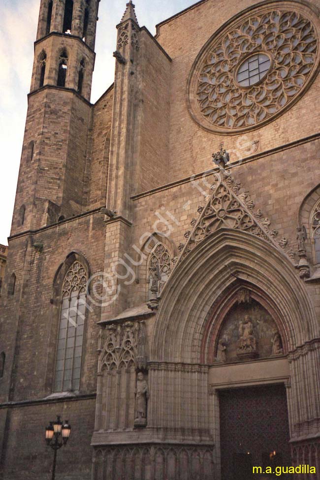 BARCELONA 310 Santa Maria del Mar 2001