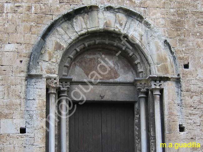 BESALU 008