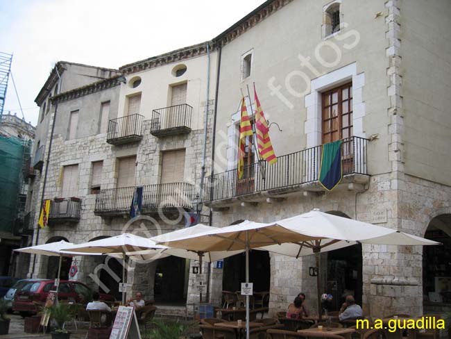 BESALU 013