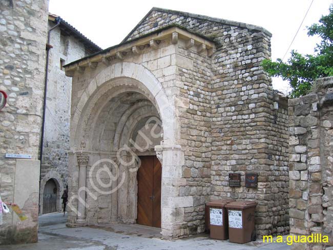 BESALU 026