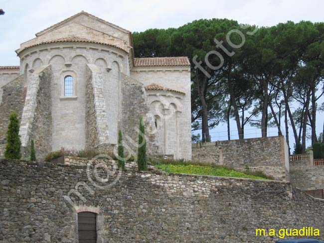 BESALU 068