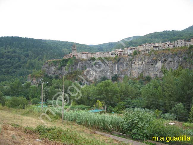 CASTELLFOLLIT DE LA ROCA 002