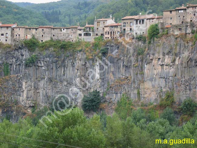 CASTELLFOLLIT DE LA ROCA 005