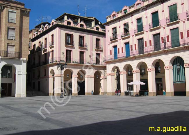 HUESCA 030 Plaza Luis Lopez Allue