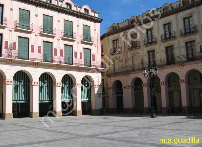 HUESCA 031 Plaza Luis Lopez Allue