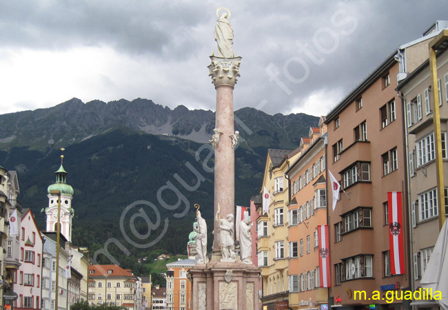 INNSBRUCK - Maria Theresien Strasse 010 - Columna de Santa Ana