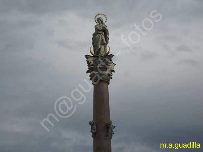 INNSBRUCK - Maria Theresien Strasse 026 - Columna de Santa Ana