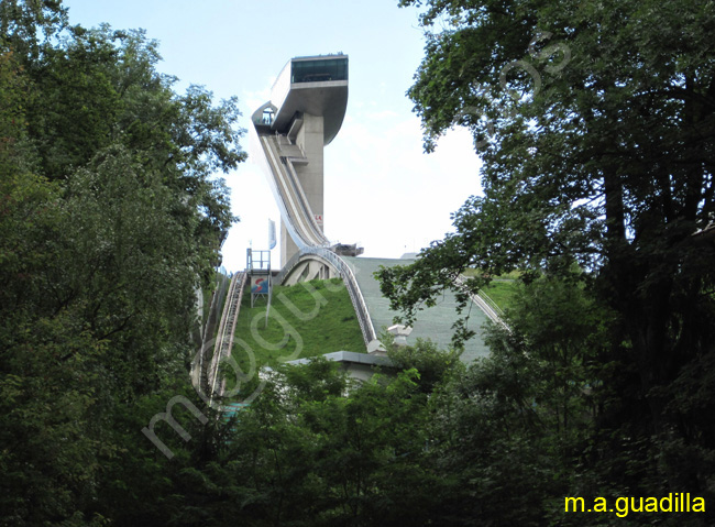 INNSBRUCK - Trampolin de saltos Bergisel 002