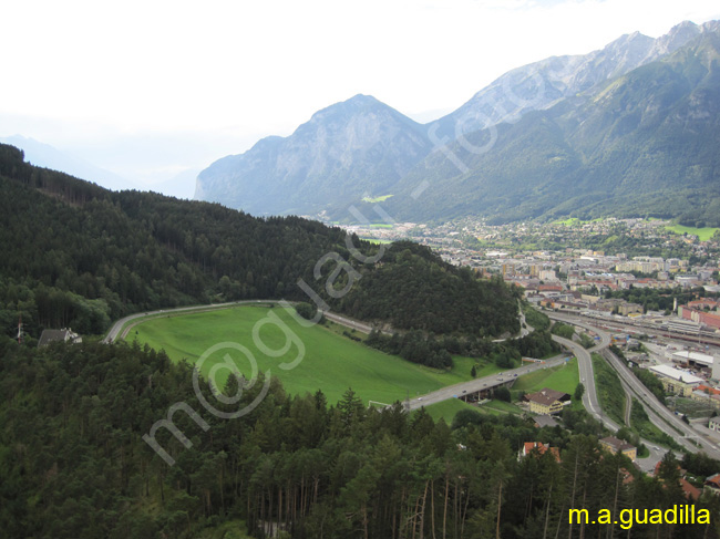 INNSBRUCK - Trampolin de saltos Bergisel 015