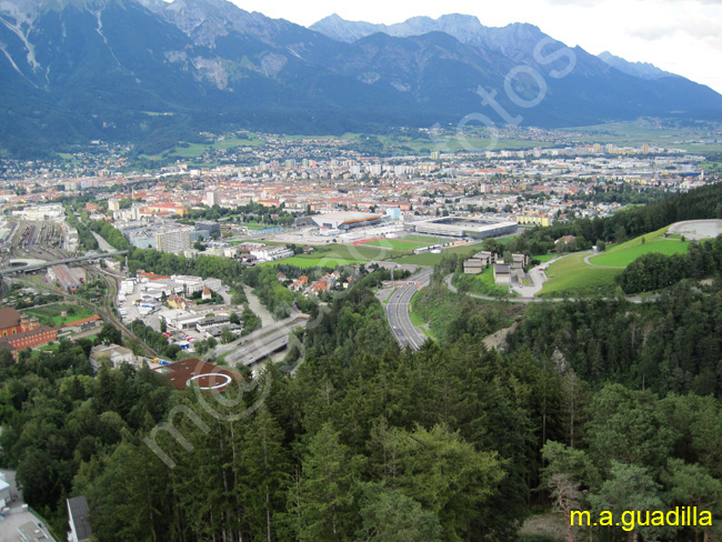 INNSBRUCK - Trampolin de saltos Bergisel 016