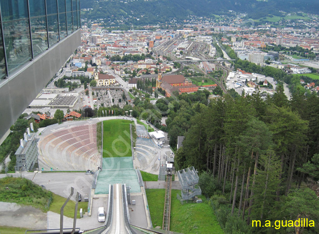 INNSBRUCK - Trampolin de saltos Bergisel 020