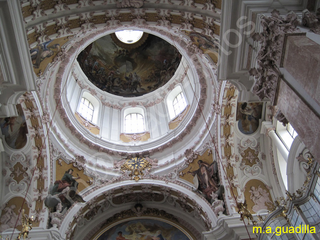 INNSBRUCK - Catedral de Santiago 010