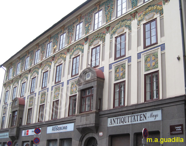 INNSBRUCK 037 - Leopoldstrasse