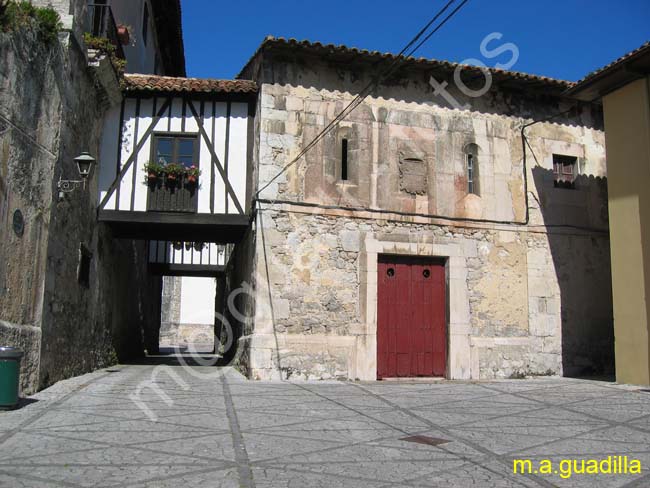 LLANES 549