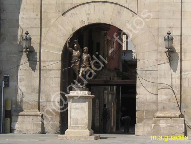 LLEIDA 171 Estatua de Indíbil y Mandonio 