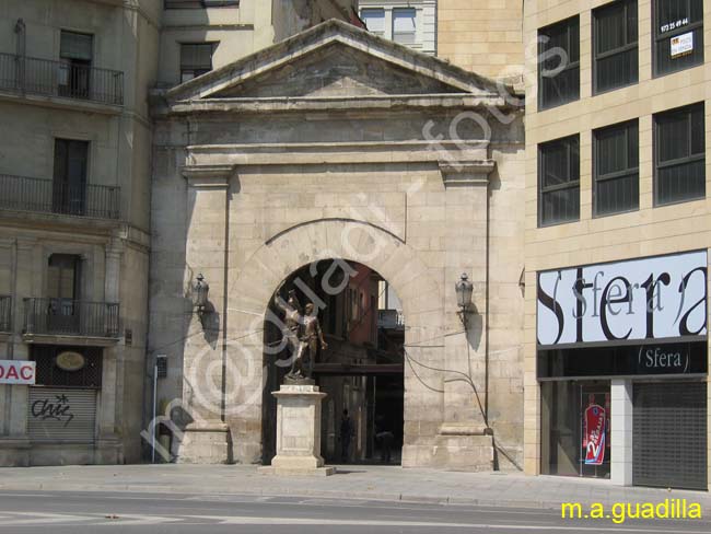 LLEIDA 172 Estatua de Indíbil y Mandonio 