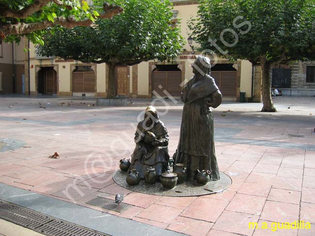 OVIEDO 018 Plaza Daoiz y Velarde