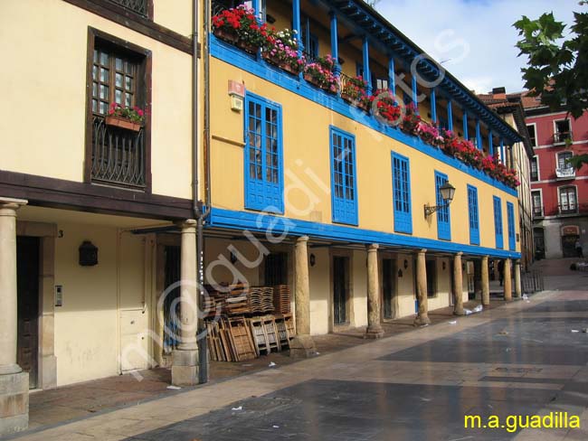 OVIEDO 019 Plaza Daoiz y Velarde