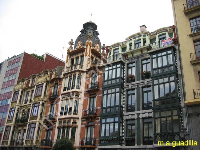 OVIEDO 047 Calle Arguelles