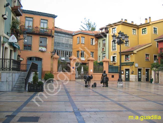 OVIEDO 148 Plaza Trascorrales