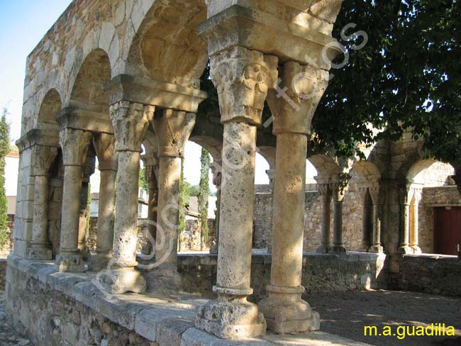 PERALADA 012 Claustro de Sant Domenec - museo