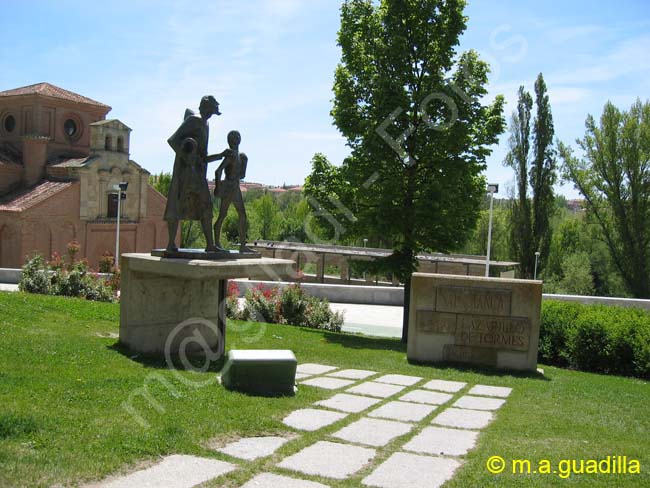 SALAMANCA - Ribera del Puente 003 Lazarillo de Tormes