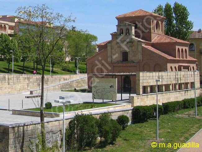 SALAMANCA - Iglesia de Santiago 003