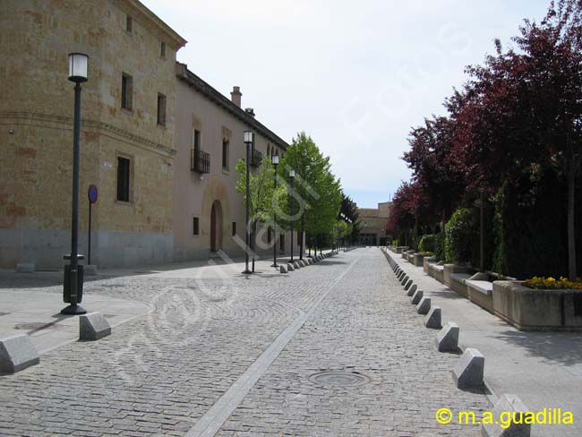 SALAMANCA - Plaza Fray Luis de Leon 005