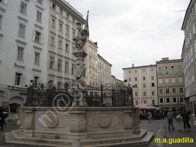 SALZBURGO - Alter Markt - Plaza del Mercado Viejo 007