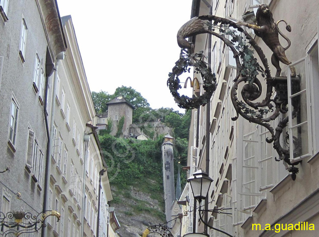 SALZBURGO - Getreidegasse 009