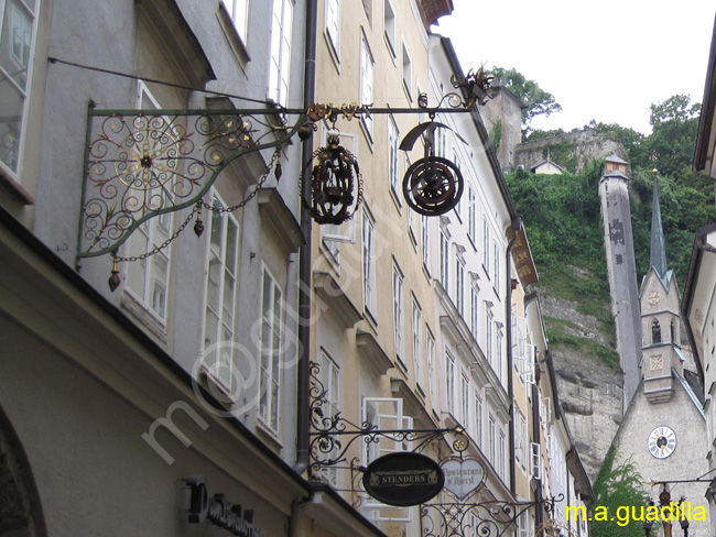 SALZBURGO - Getreidegasse 022