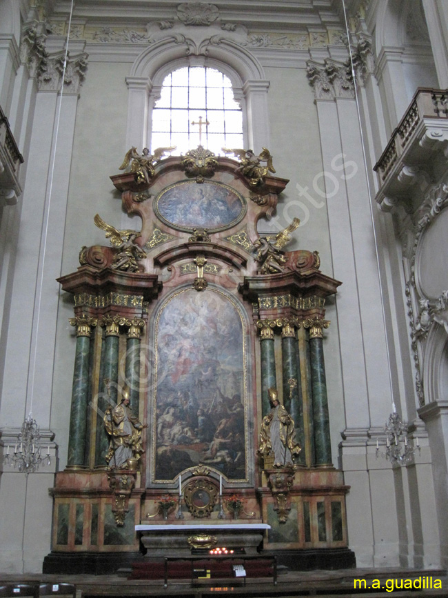 SALZBURGO - Iglesia del Colegio 007