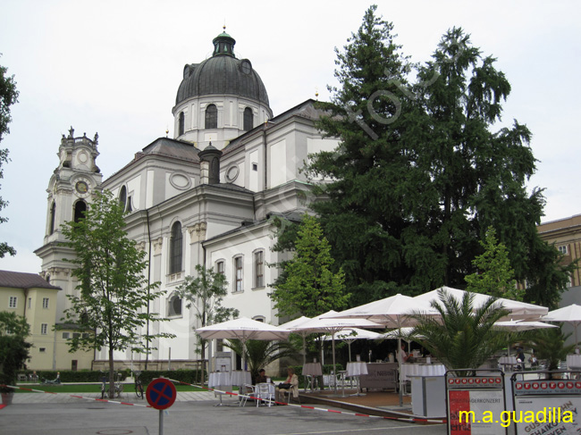 SALZBURGO - Iglesia del Colegio 014