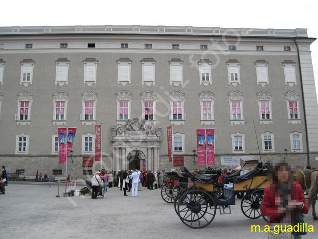 SALZBURGO - Residenzplatz 006