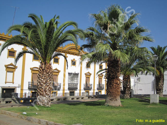 ZAFRA (112) PLAZA C MARIA