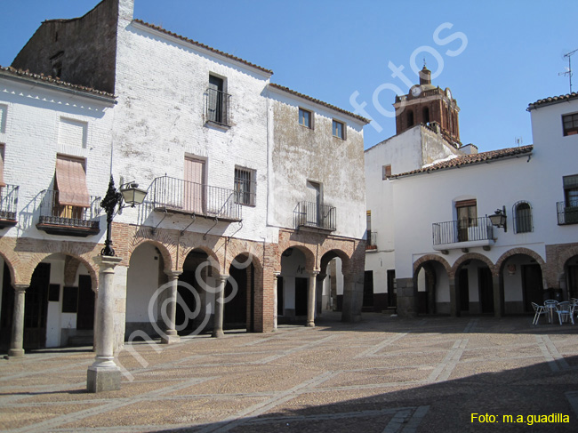 ZAFRA (136) PLAZA CHICA