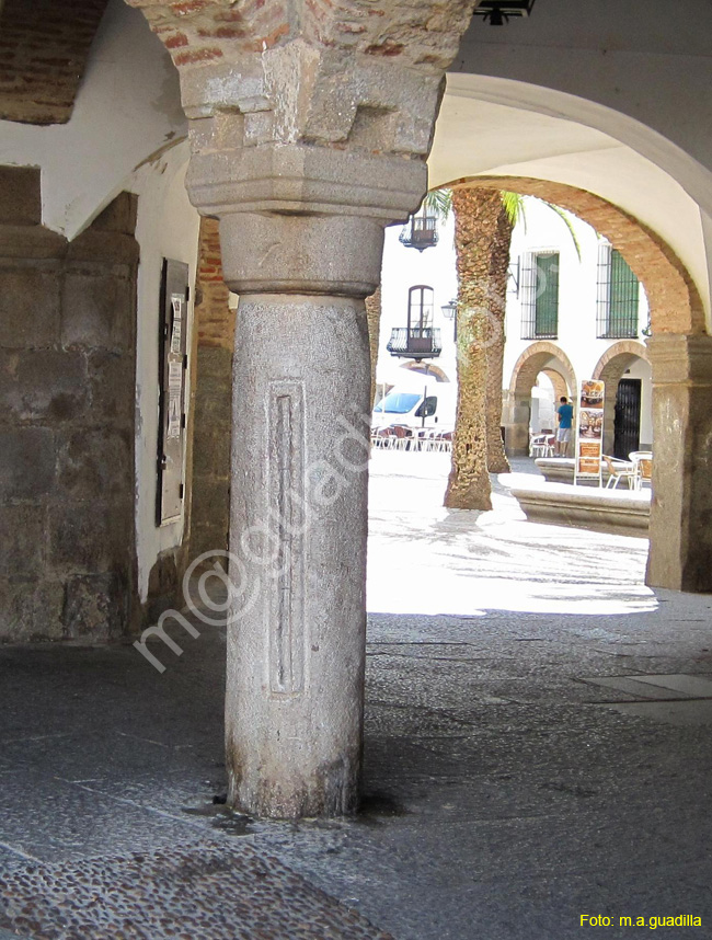 ZAFRA (140) PLAZA CHICA - VARA DE MEDIR