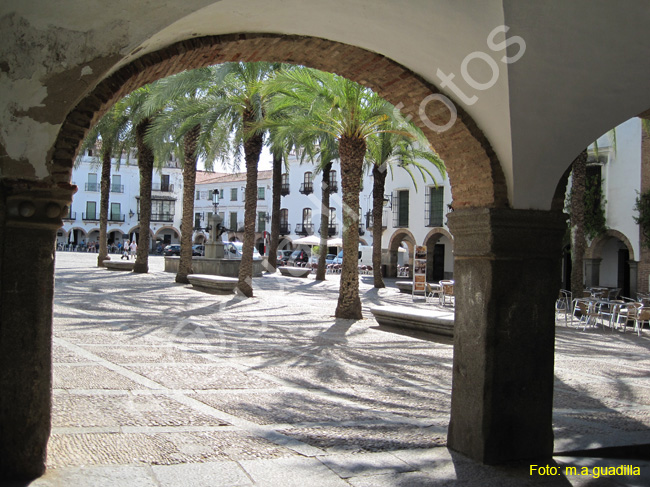 ZAFRA (141) PLAZA GRANDE