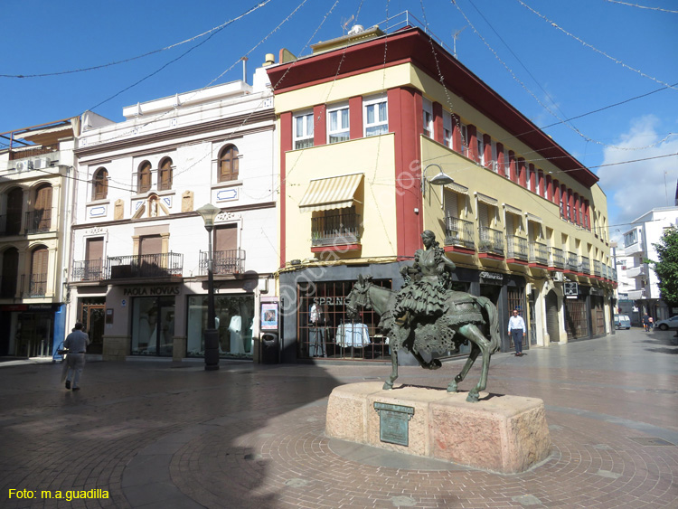 ANDUJAR (181) Monumento a la Mujer en Jamuga
