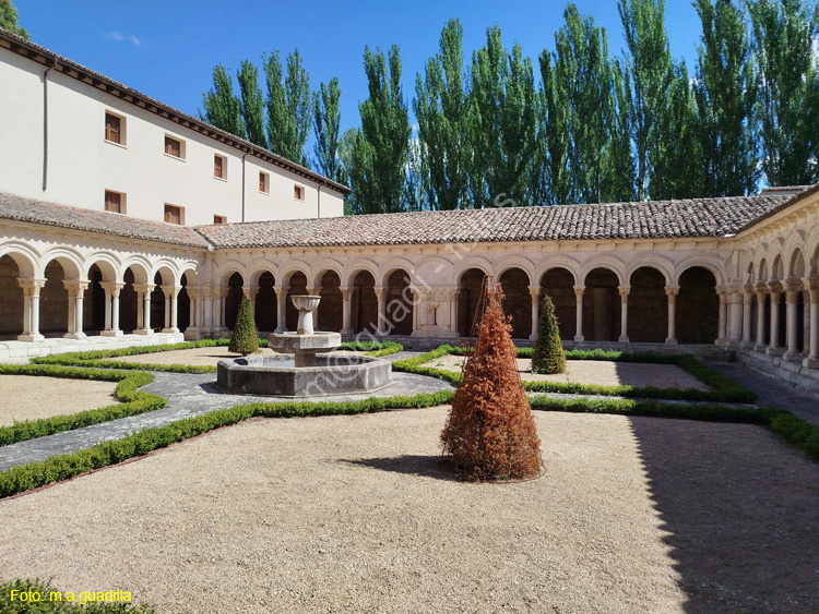 BURGOS (208) Monasterio de las Huelgas