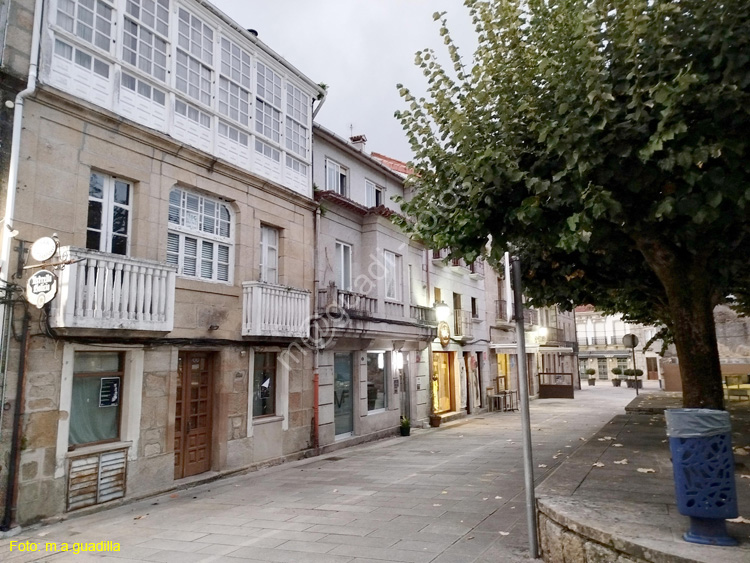 CUNTIS (114)