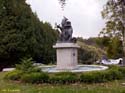 CUNTIS (101) Monumento a los Canteros